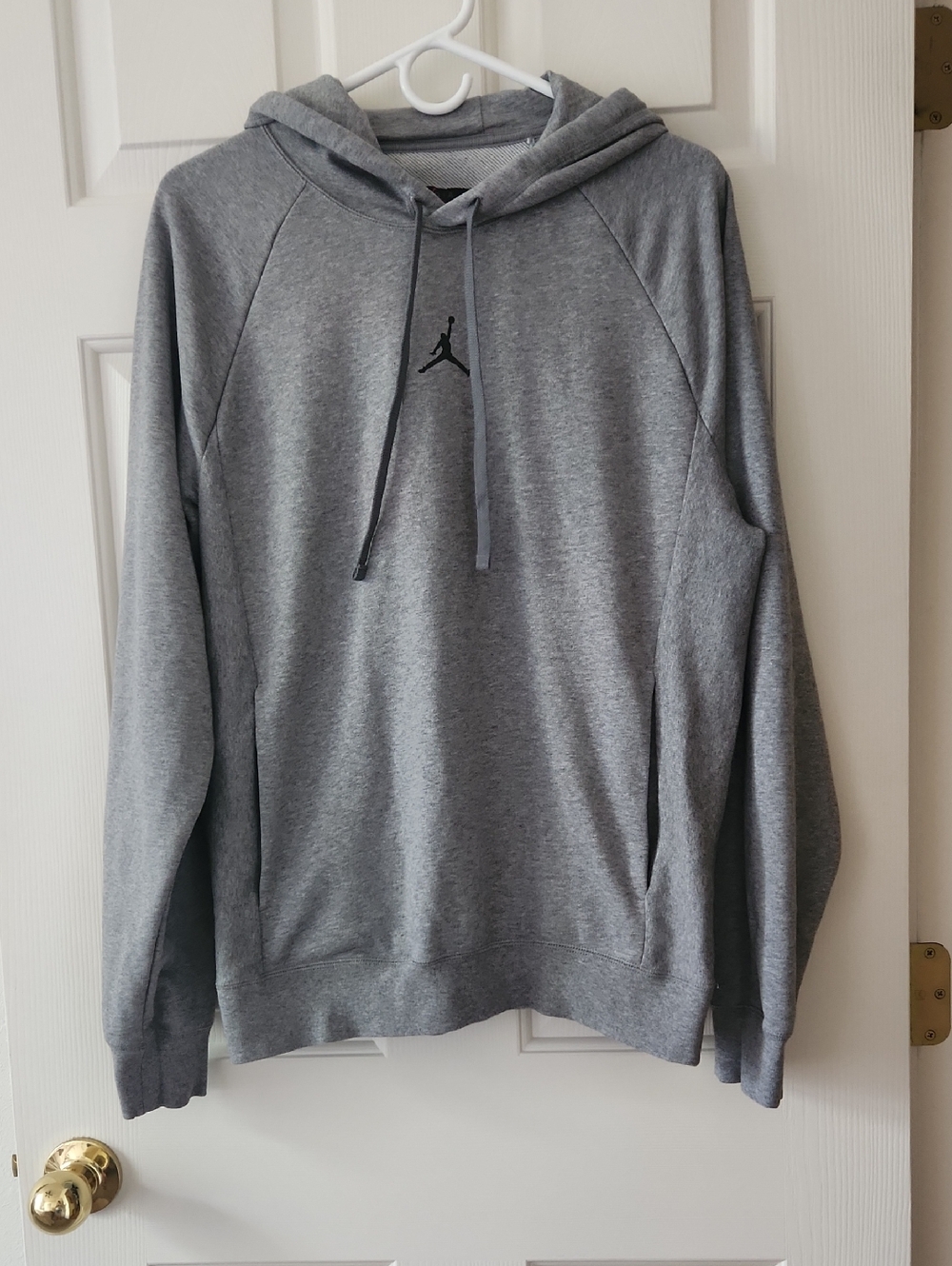 Jordan Gray Pullover Dri-fit Hoodie with Jumpman Logo & Side Pockets